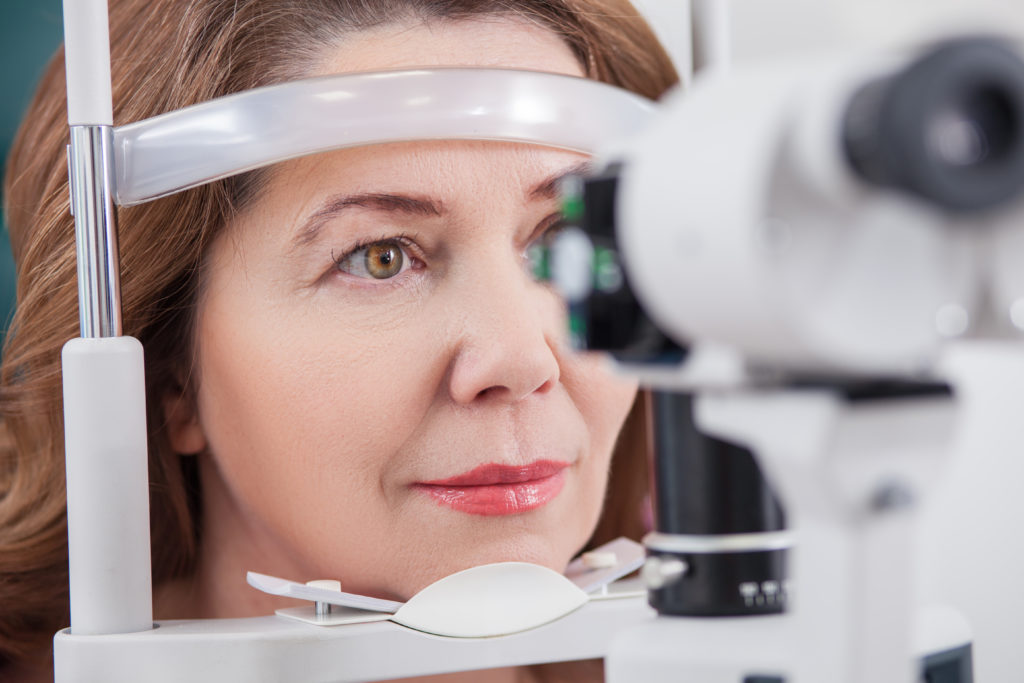 4 Early Cataract Symptoms | Cataract Diagnosis Rancho Santa Fe, CA